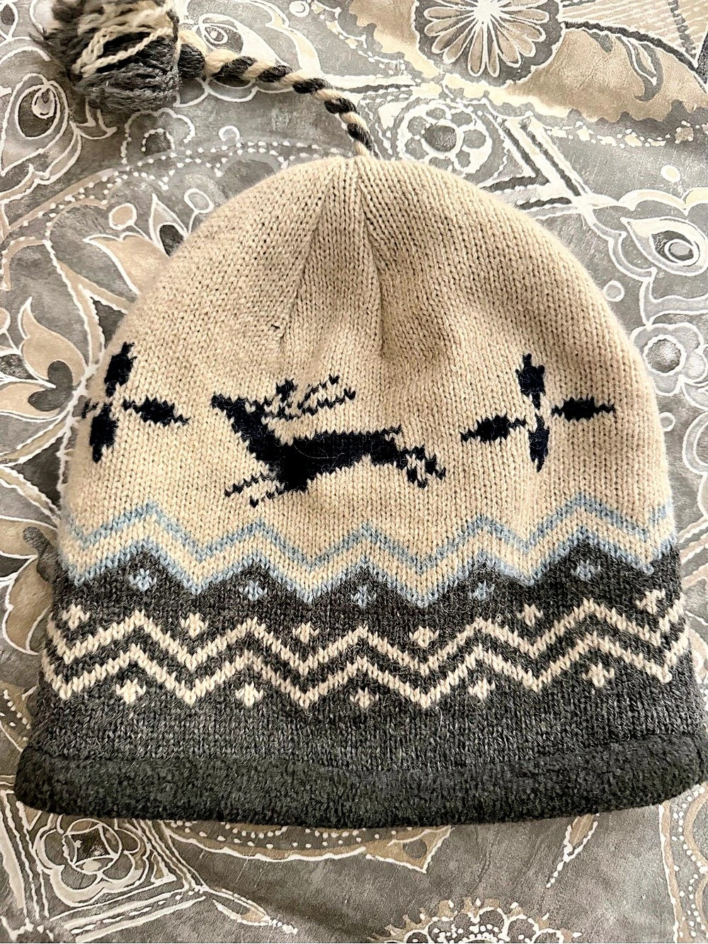 P-line Geometric wool blend Knit Beanie Beige & Gray Menβs size M Ma